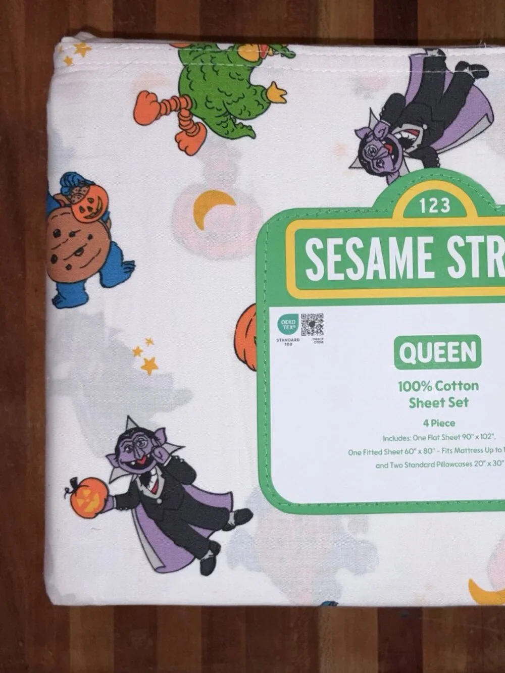 Sesame Street 100% Cotton Halloween Queen Size Sheet Set BERT ERNIE COOKIE